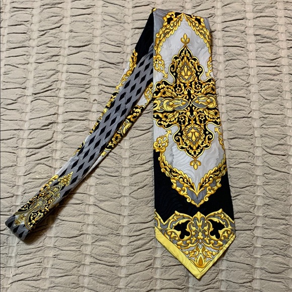 GIANNI VERSACE VINTAGE '90s BAROQUE TIE ITALY GOLD BLACK